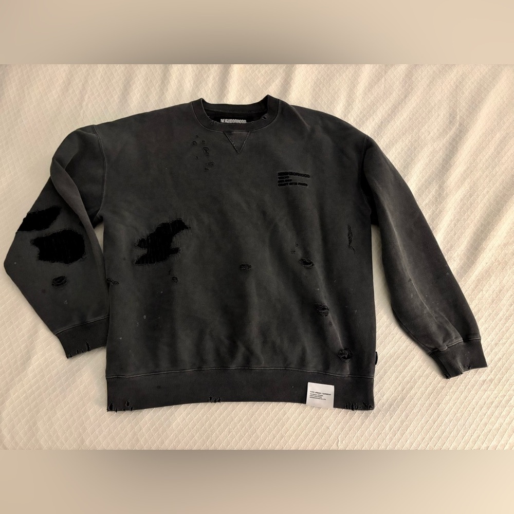 Neighborhood Savage Black Distressed Crewneck Sweatshirt men’s Small